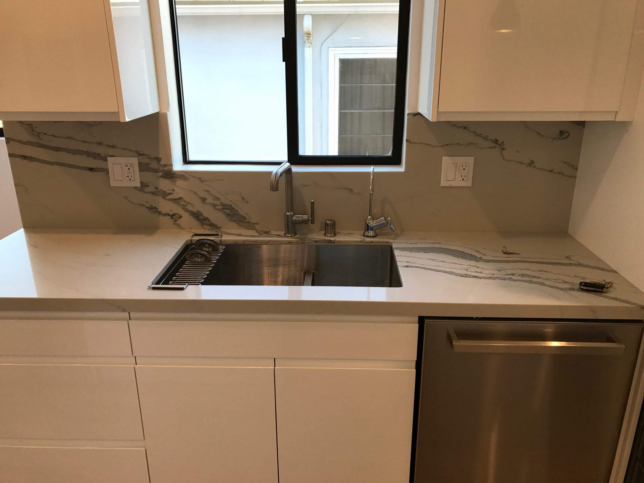 Modern Design Kitchen Remodel in Los Angeles, CA by Kitchen LA Inc project photo 5